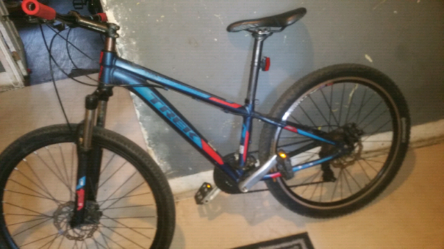 trek 3700 three series